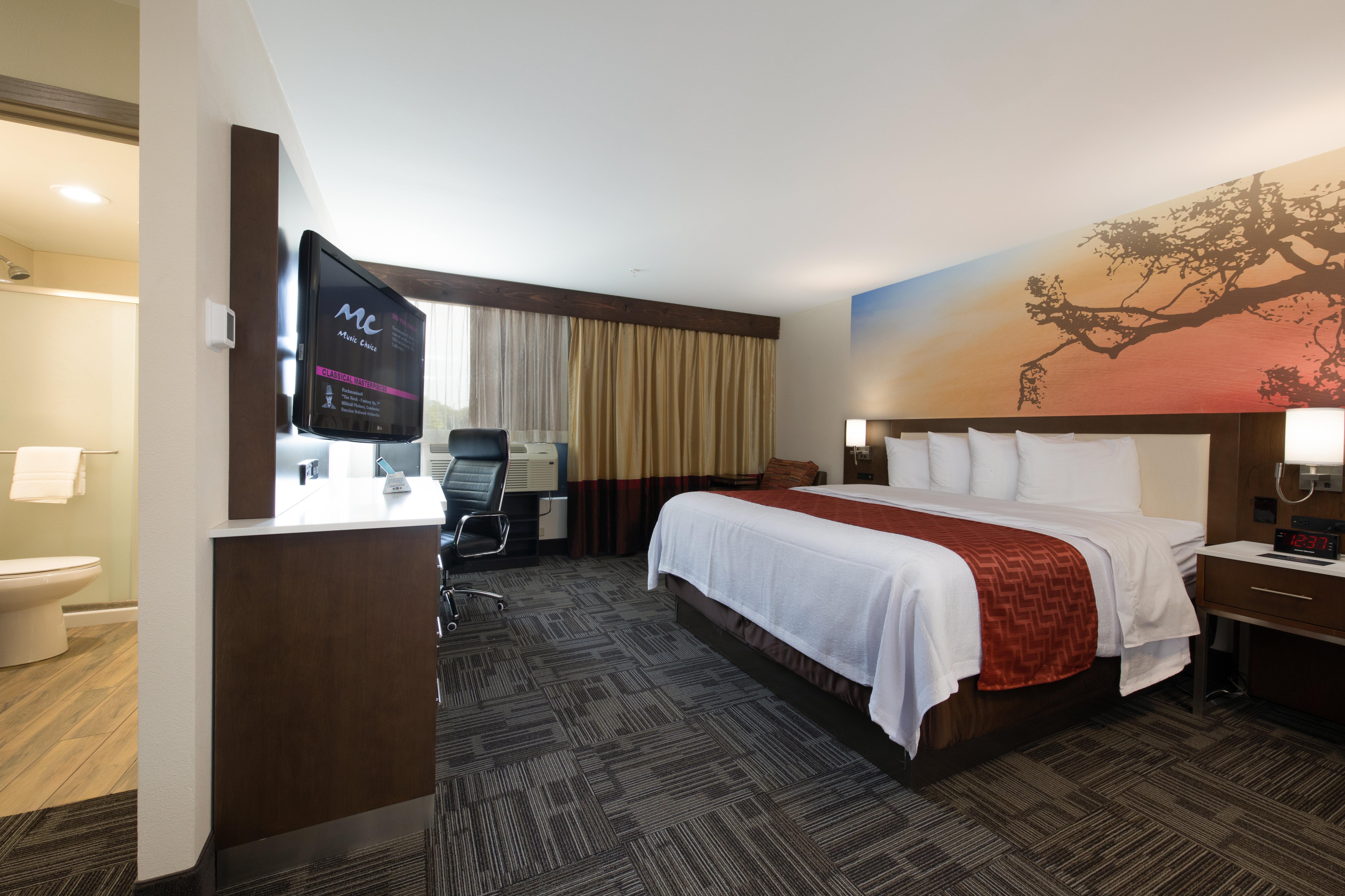 holiday inn milwaukee brookfield by ihg