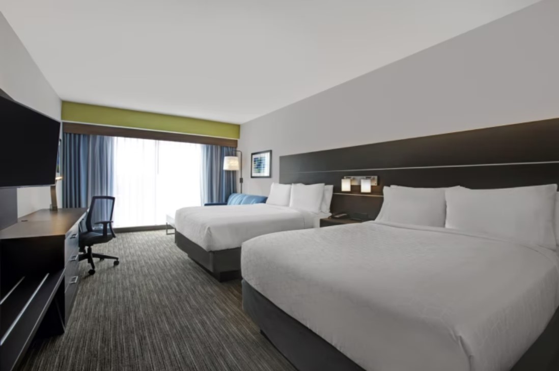 holiday inn milwaukee brookfield by ihg