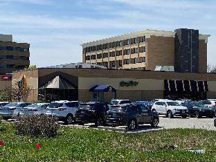 holiday inn milwaukee brookfield by ihg