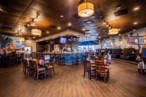 holiday inn milwaukee brookfield by ihg