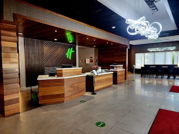 holiday inn milwaukee brookfield by ihg
