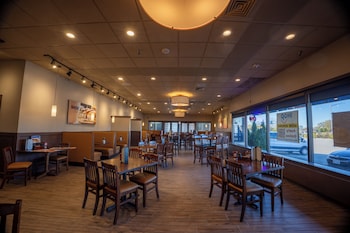 holiday inn milwaukee brookfield by ihg