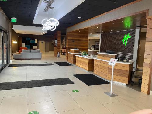 holiday inn milwaukee brookfield by ihg