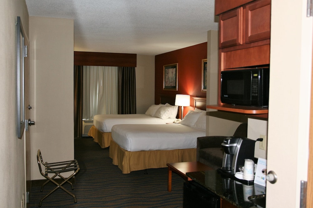 holiday inn express hotel and suites brooksville west by ihg