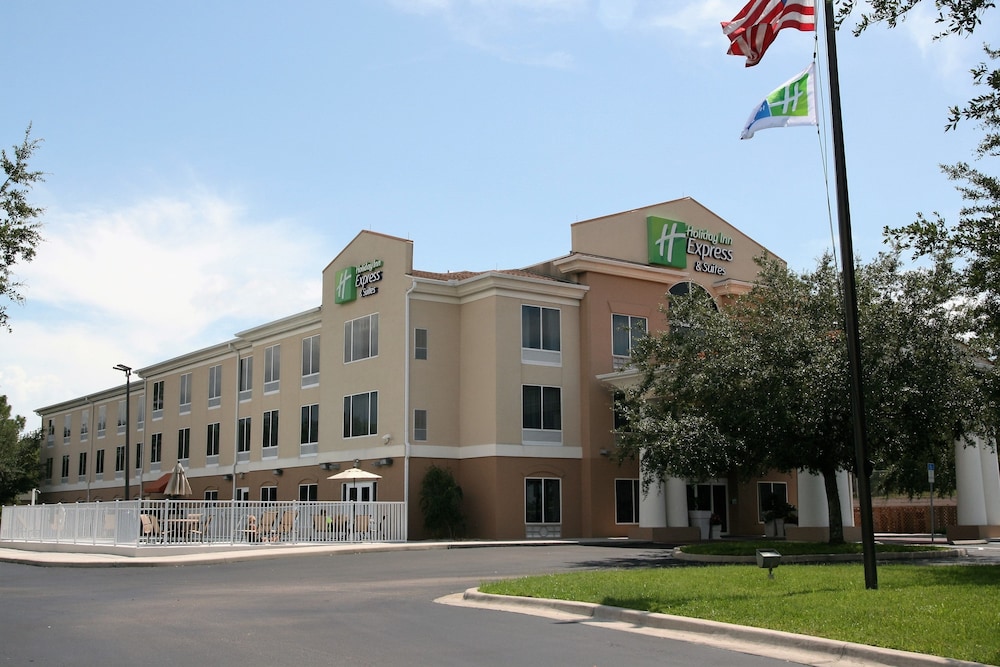 holiday inn express hotel and suites brooksville west by ihg