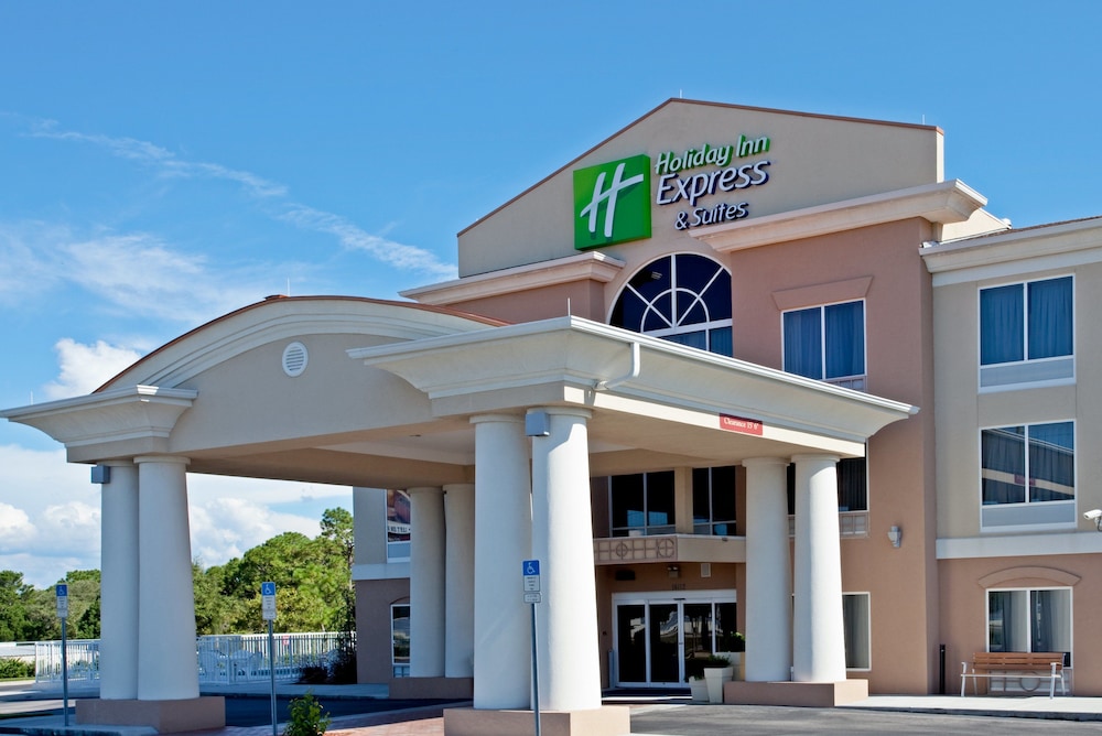 holiday inn express hotel and suites brooksville west by ihg