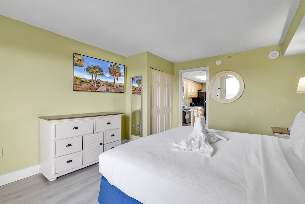 beach front condos located in the caribbean resort with pool and lazy river