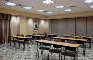 hampton inn and suites brownsville