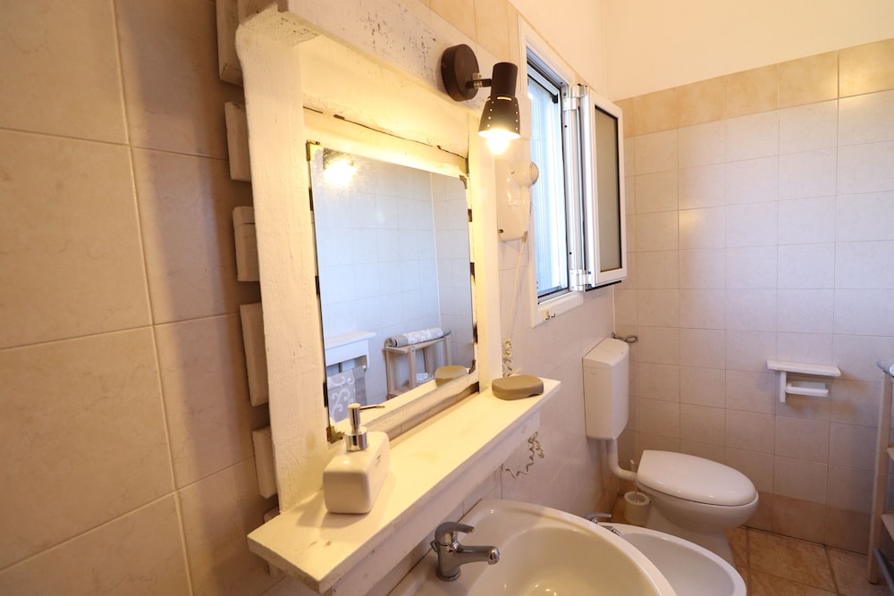 casa regina residence torre santo stefano in otranto 3 places