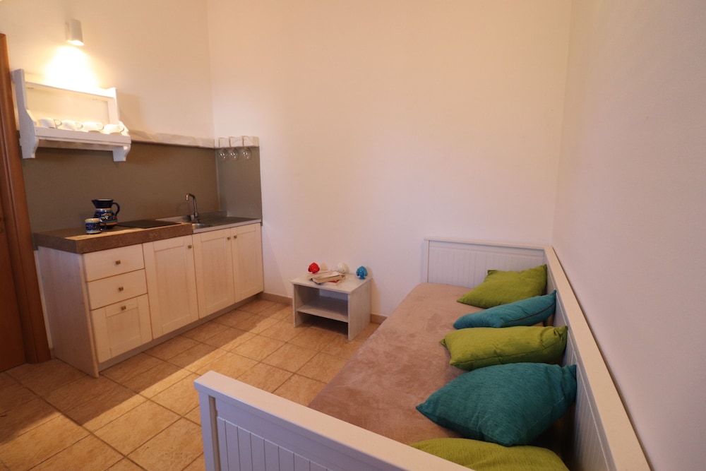 casa regina residence torre santo stefano in otranto 3 places