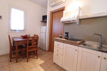 casa regina residence torre santo stefano in otranto 3 places