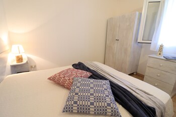 casa regina residence torre santo stefano in otranto 3 places