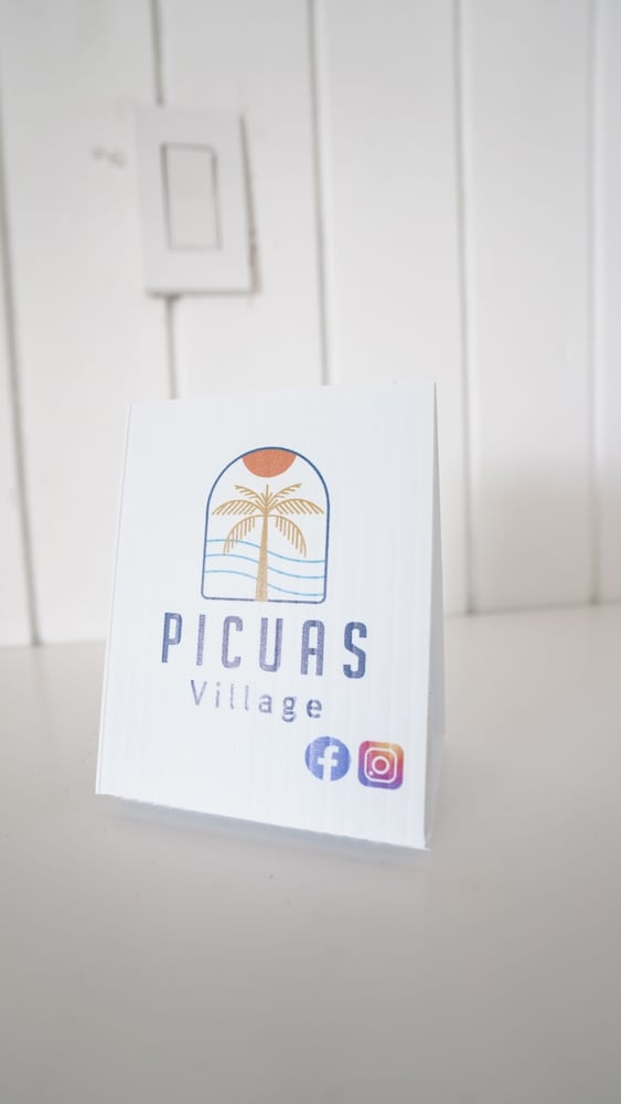 picuas village