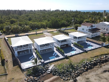 picuas village