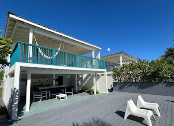 picuas village
