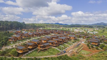 the eco tropicana garden
