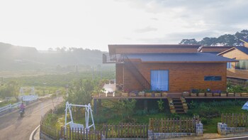 the eco tropicana garden