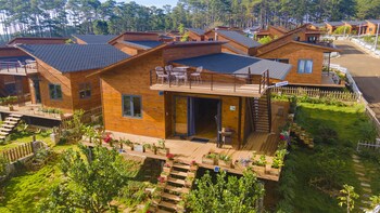 the eco tropicana garden