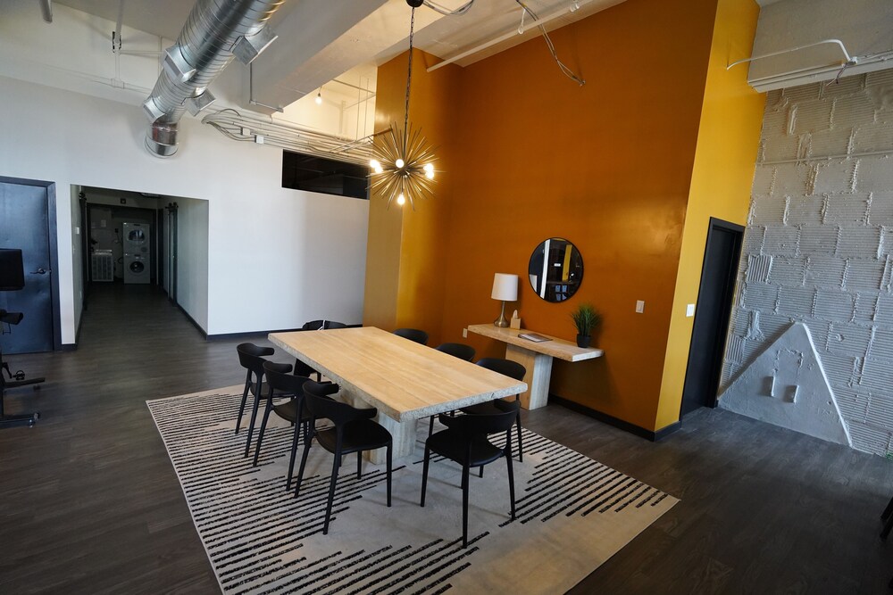 424 gold way 3bed 2bath apartment