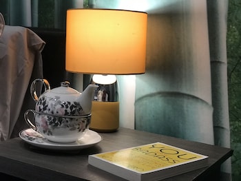 contemporary 1 bed studio for comfy stay in wigan