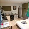 contemporary 1 bed studio for comfy stay in wigan