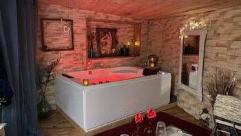 la suite inoubliable avec jacuzzi