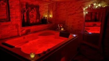 la suite inoubliable avec jacuzzi