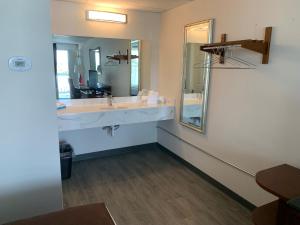 the branson welcome inn country blvd