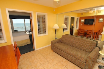 ocean sands resort oceanfront virginia beach by vacatia