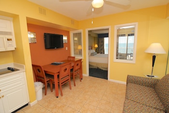 ocean sands resort oceanfront virginia beach by vacatia