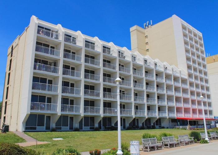 ocean sands resort oceanfront virginia beach by vacatia