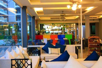 dragon beach resort jomtien pattaya