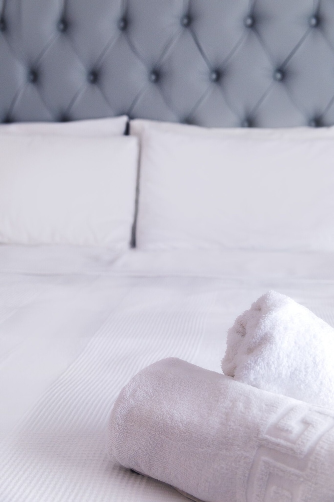 sueno luxury apartments