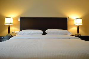sheraton khalidiya hotel