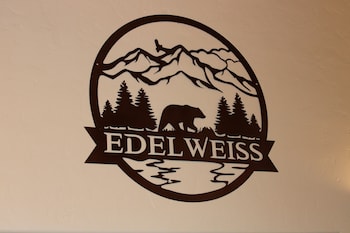 Edelweiss Resort And Restaurant,Greer>>Eagar,2.5 star