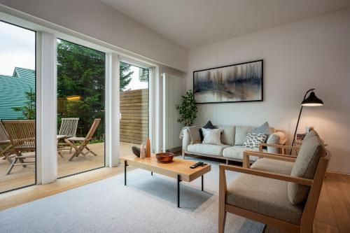 kaku place by h2 life