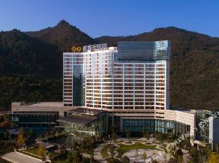 gloria grand hotel