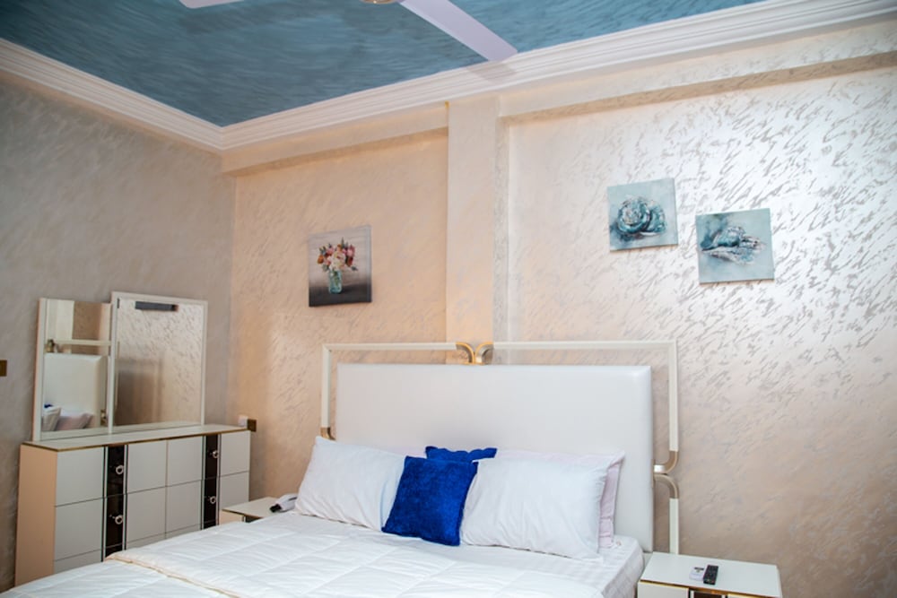 macoba luxury apartments