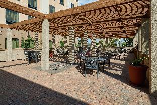 hampton inn and suites waco south