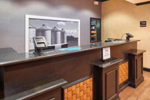 hampton inn and suites waco south