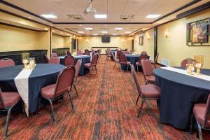hampton inn and suites waco south
