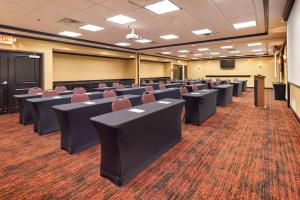 hampton inn and suites waco south