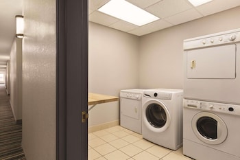 country inn and suites by radisson willmar mn