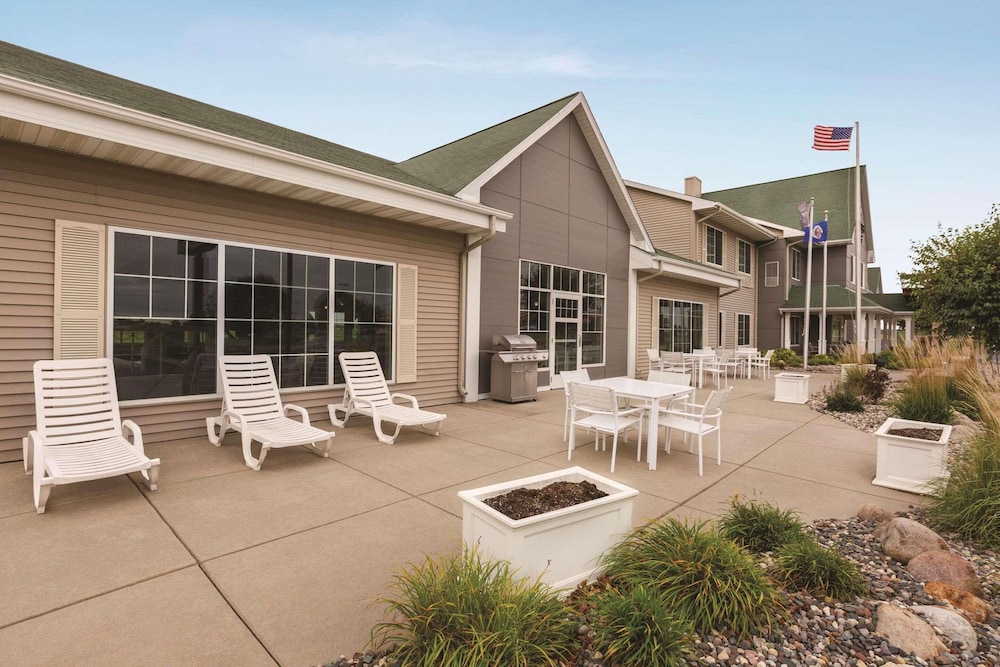 country inn and suites by radisson willmar mn