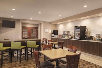 country inn and suites by radisson willmar mn