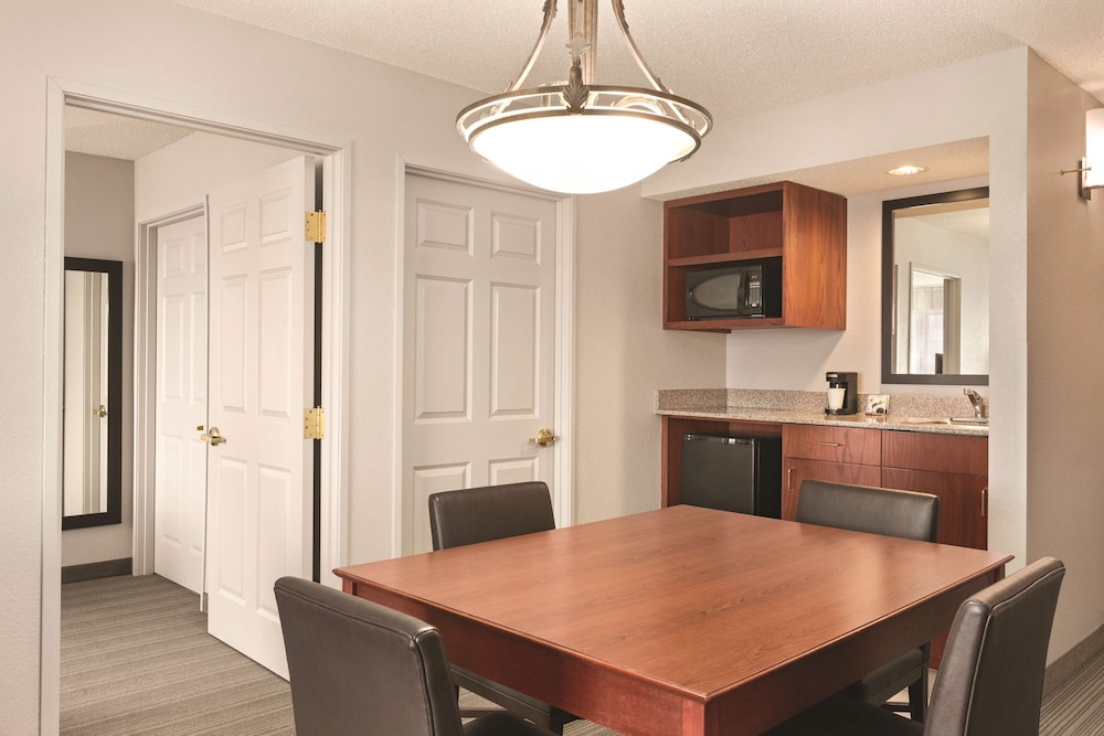 country inn and suites by radisson willmar mn