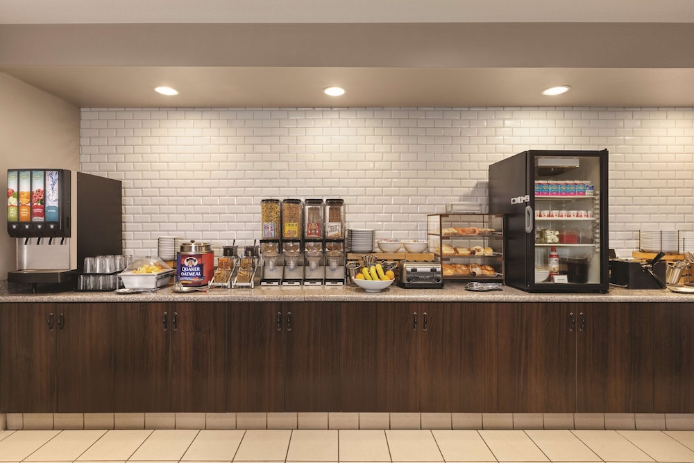 country inn and suites by radisson willmar mn