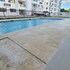 torre de lujo con piscina y seguridad