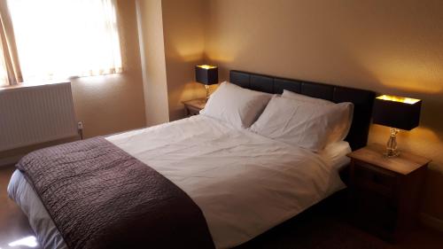 newly upgraded 2 bed house