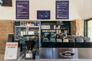 oasis motor inn blackall